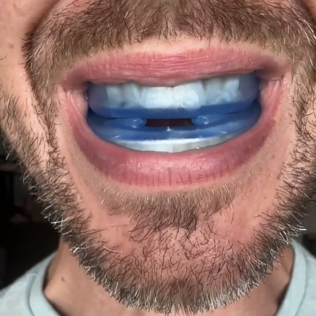 The Quiet Anti-Snoring Mouthpiece(Universal Size)[2 item upsell]